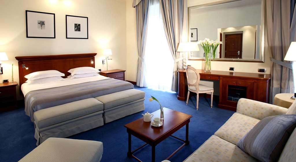 Starhotels Terminus Napoli Phòng bức ảnh